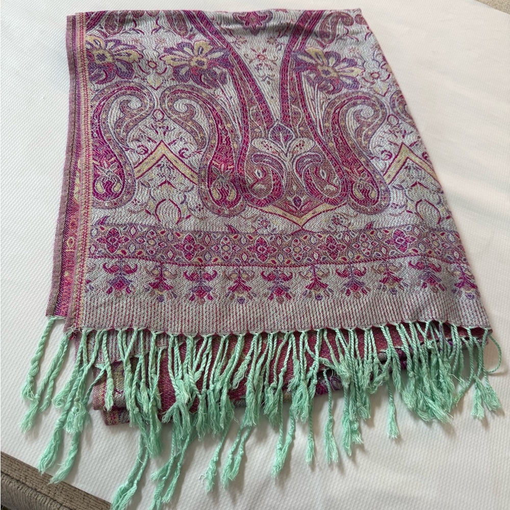 Pashmina Pink and Green Paisley Shawl Wrap Scarf - Picture 8 of 9